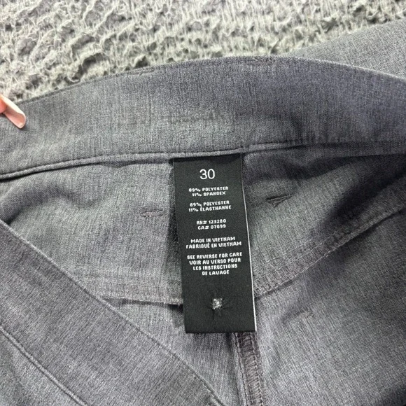 Travis Mathew Chino Pants Mens 30x28 Gray Polyester Stretch Slim Fit - Picture 3 of 9